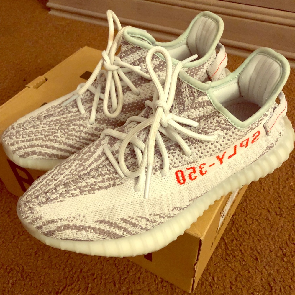 Yeezy boost 350 V2